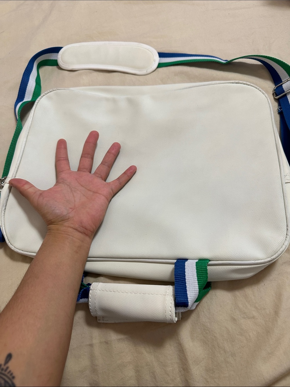Lacoste White Laptop Bag with Green-Blue Striped Strap - Picture 4 of 9